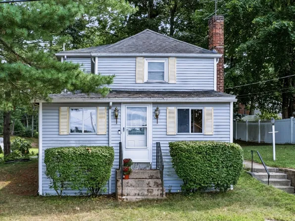 65 Neponset Heights Ave, Foxboro, MA 02035