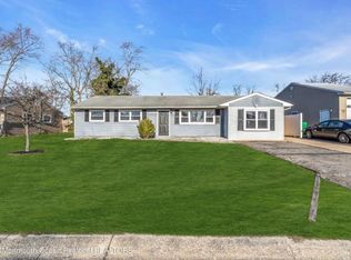 119 Dittmar Dr, South Toms River, NJ 08757
