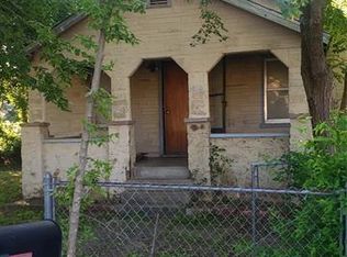 718 N Weenonah Ave, Claremore, OK 74017