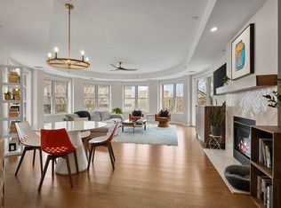 360 W Washington Ave UNIT 202, Madison, WI 53703