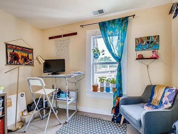Bedroom #1