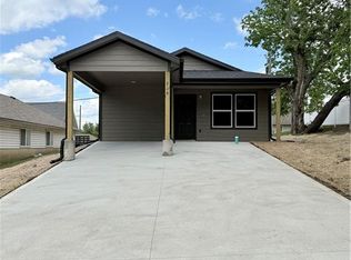 219 Ming St, Warrensburg, MO 64093