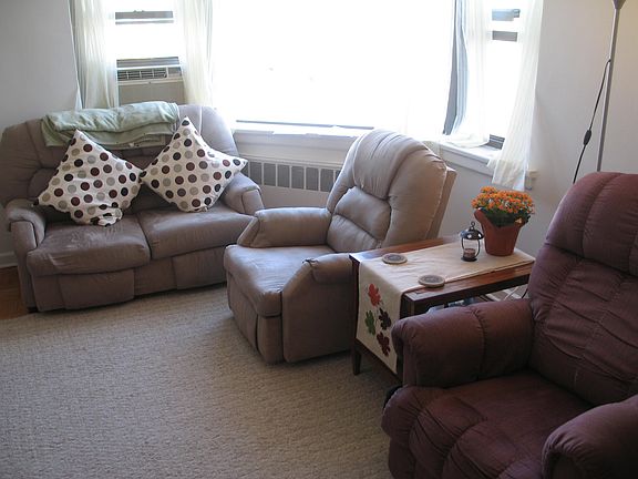 4th image of 16 N Broadway APT 6G
