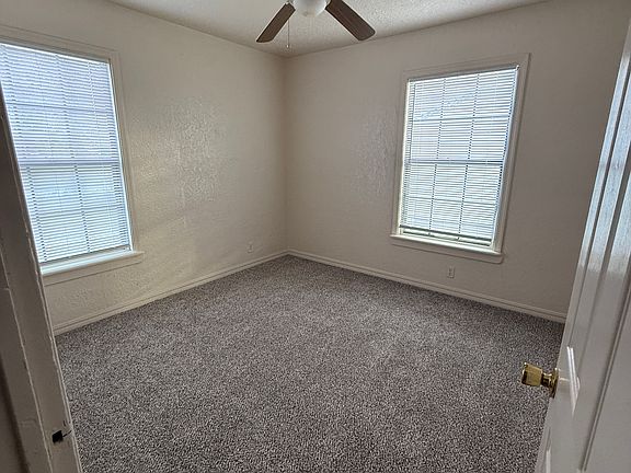 5th image of 4303 Boren Ave