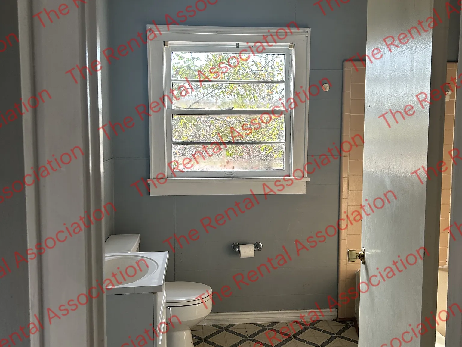 R- 1110 Cook Street - 1 — Photo 2