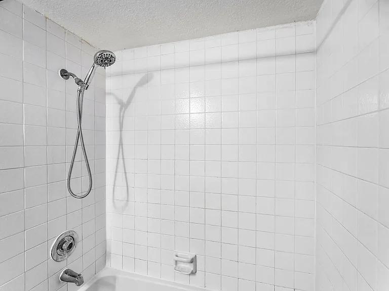 2722 Alicialynn Way #A-D — Photo 16