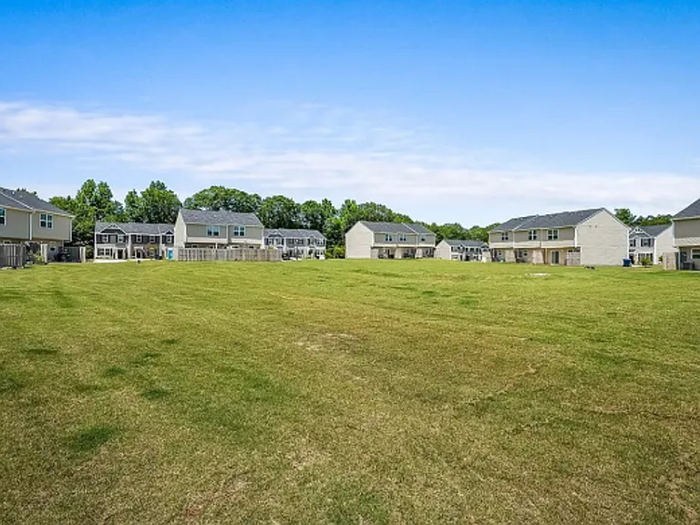153 Nicklaus Dr — Photo 22