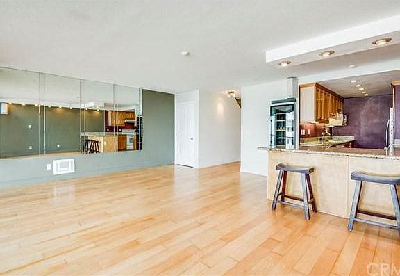 4th image of 531 Esplanade APT 307