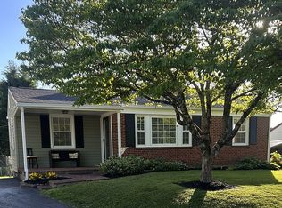 108 Neal Dr, Bristol, TN 37620