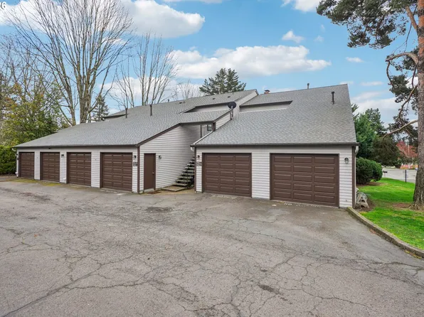 12316 SE 104th Ct, Happy Valley, OR 97086