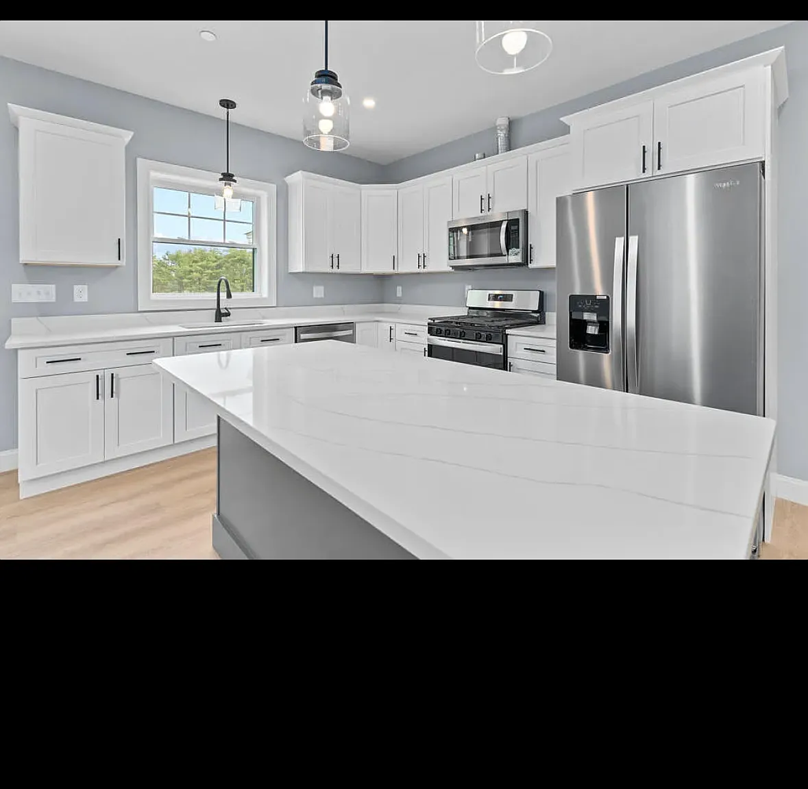 3 bed, 2.5 bath, 1500 sqft, $3,100 — Photo 3