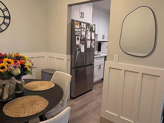 3rd image of 59 Richmond Boulevard #3B