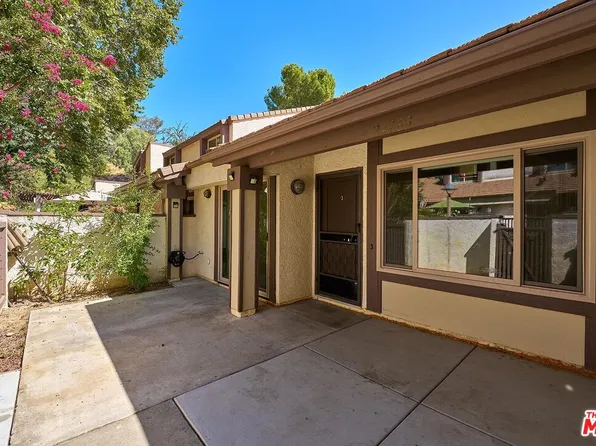 24763 Sand Wedge Ln, Santa Clarita, CA 91355