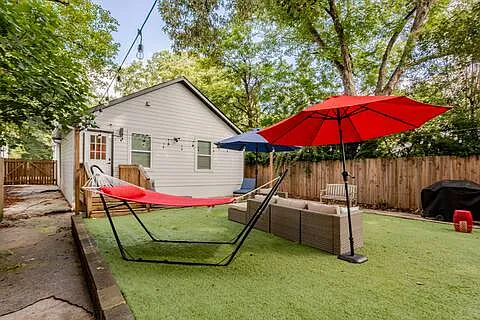 136 1st St SW — Photo 4