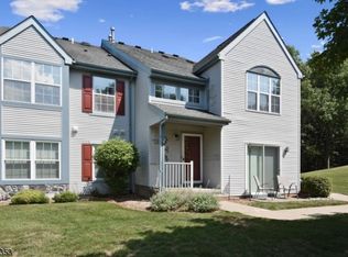 2904 Packer Ct, Bridgewater, NJ 08807