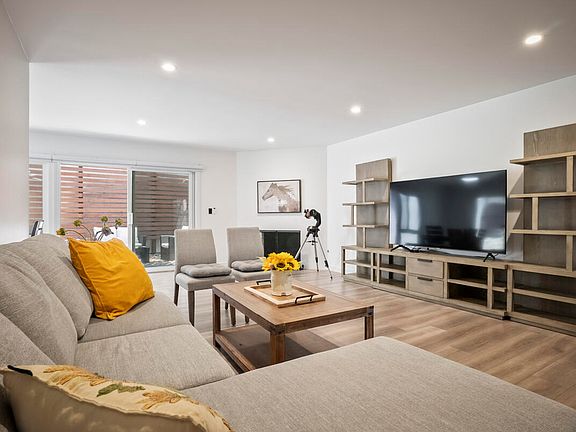 5th image of 2648 State St APT 25