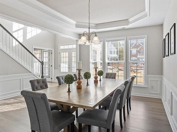 4th image of 7617 Derek Dr