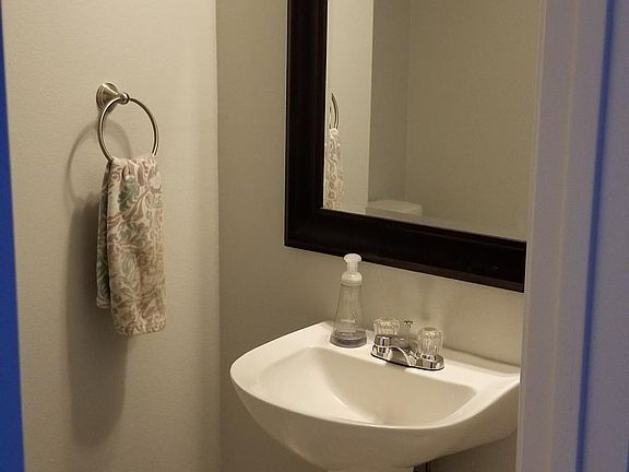 5th image of 2757 De Sol Ct