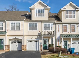 25 Old Cedarbrook Rd, Wyncote, PA 19095