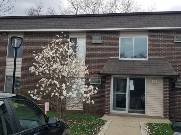 1095 Miller Ln, Buffalo Grove, IL 60089