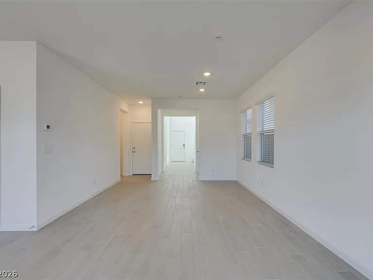 405 Isla Enclave Way — Photo 15
