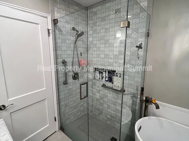 1602 Terrace St — Photo 13