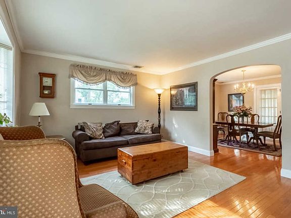 3rd image of 400 Richland Ave