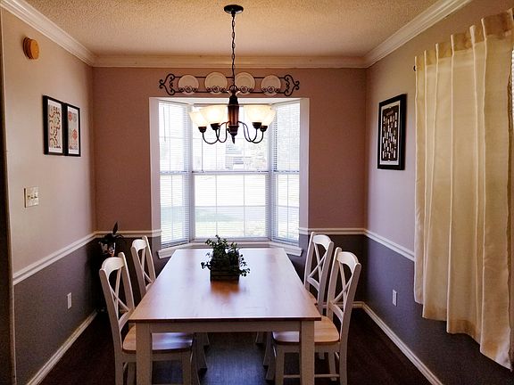 4th image of 114 Cedar Cir