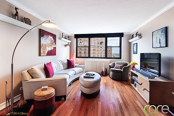 Sold by Rich Associates Real Estate LLC | media 1