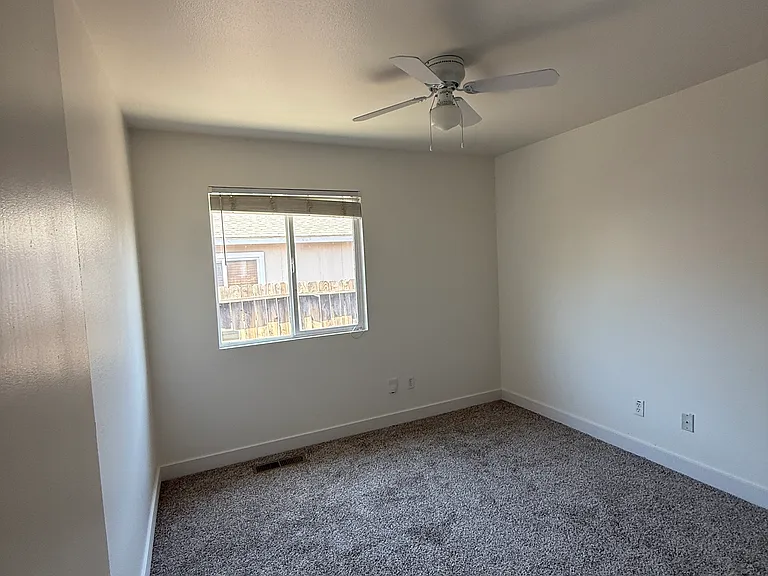 7940 Mariner Cove Dr — Photo 8