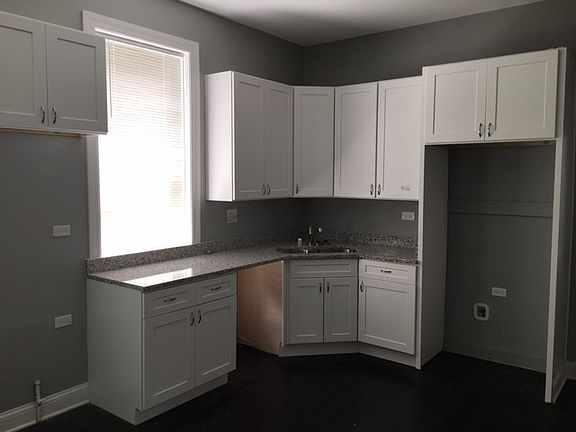 2nd image of 2345 N Mason Ave