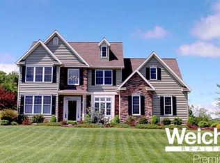 214 Kahler Hills Dr, Hughesville, PA 17737