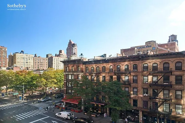 Rented by Sotheby's International Realty | media 14