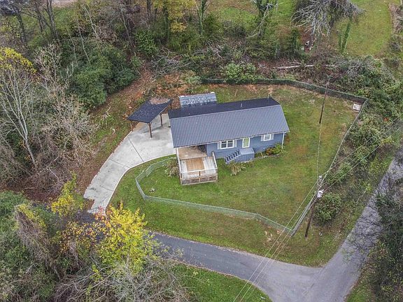 4th image of 102 Georgia Ln
