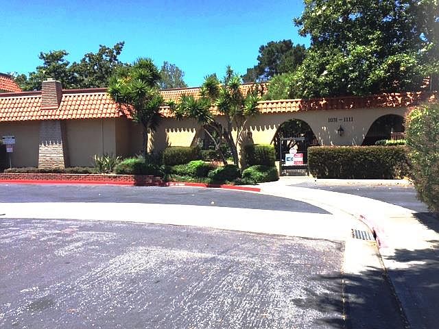 1st image of 1095 Alta Mira Dr APT B