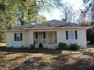 10500 Old Wire Rd, Laurel Hill, NC 28351