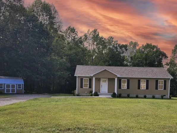 8425 Hoskins Hollow Rd, Westmoreland, TN 37186