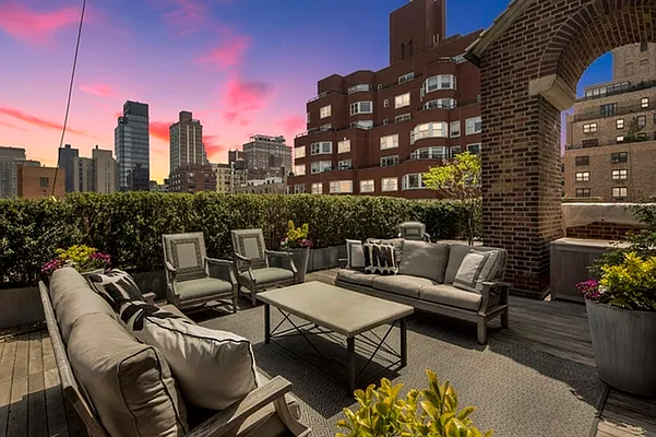 Sold by Brown Harris Stevens | media 28