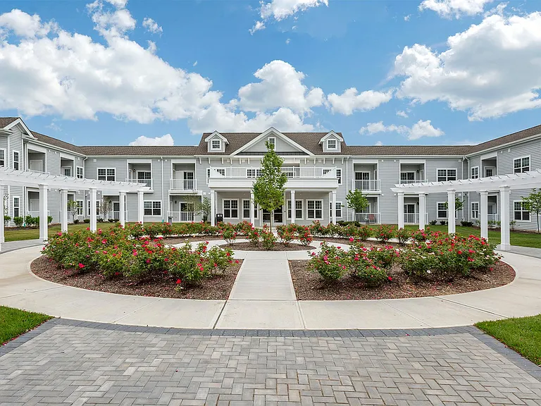 Birchwood at Cranbury — Photo 1