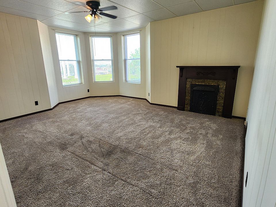 1st image of 1101 Vermont St #1/2