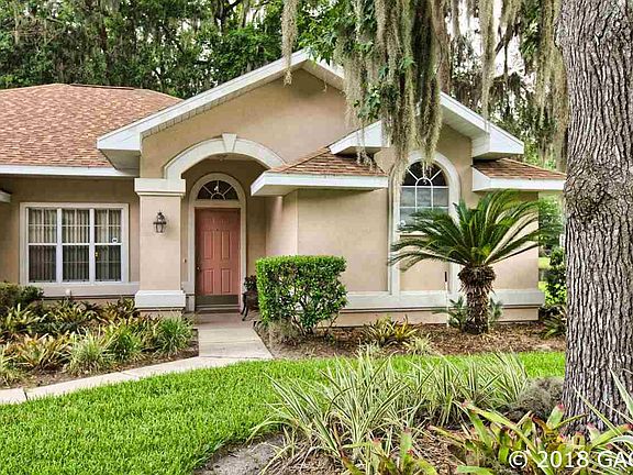 5th image of 10043 NW 13th Ave