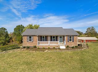 2625 Talmage Mayo Rd, Salvisa, KY 40372