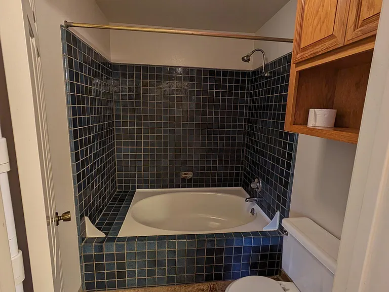 35631 Stowe Cmn — Photo 10