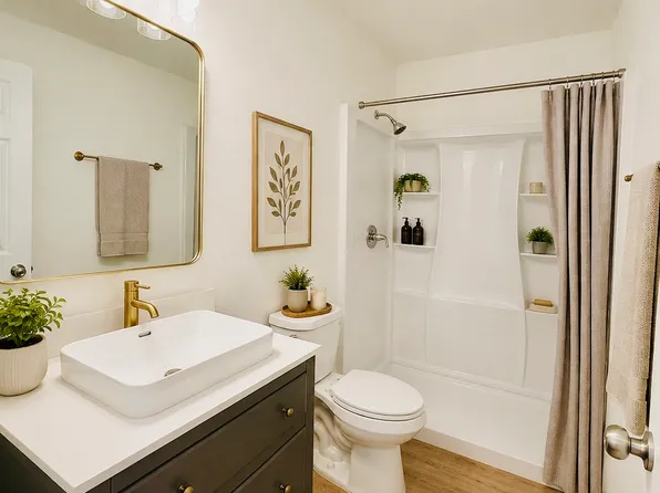 2891 Canyon Crest Dr APT 53, Riverside, CA 92507