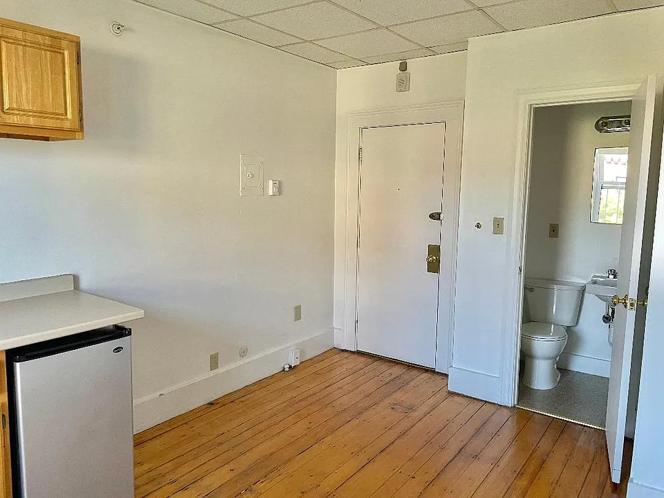 405 Beacon St #15
