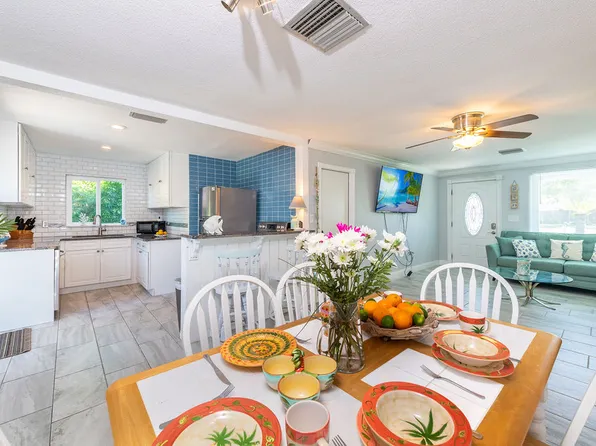 632 Goodwin Ave, New Smyrna Beach, FL 32169