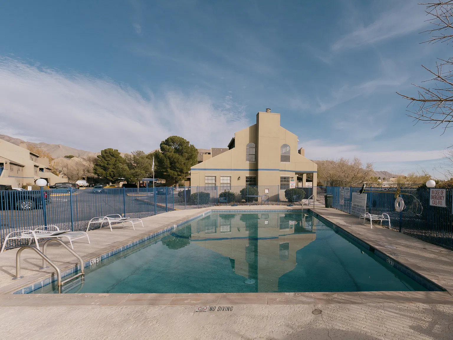 La Mesa — Photo 2