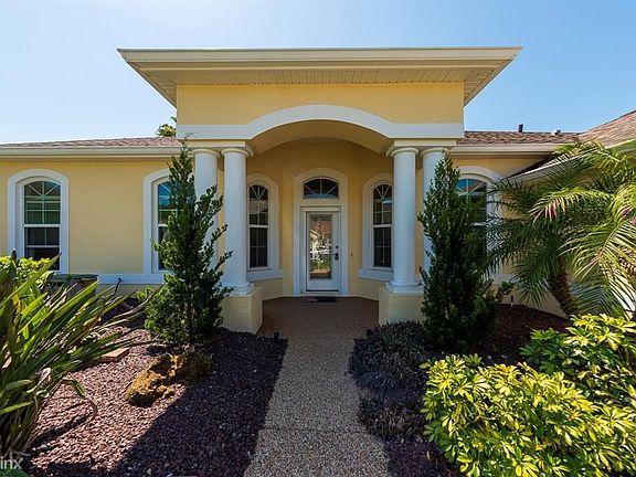2nd image of 3813 Westover Cir