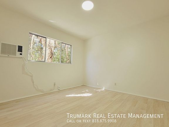 4th image of 103 S Roosevelt Ave APT 4