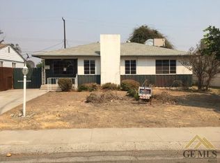 216 Griffiths St, Bakersfield, CA 93309